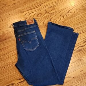 Levi's Women's Dark Blue Straight Leg Jeans